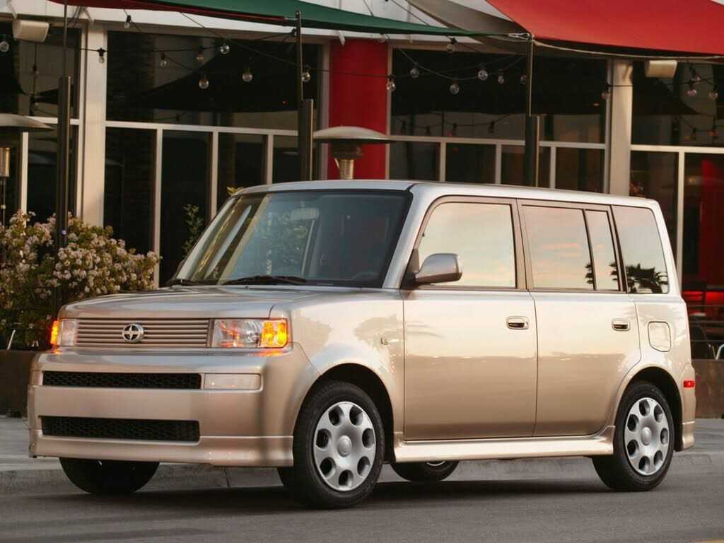 2006 TOYOTA SCION