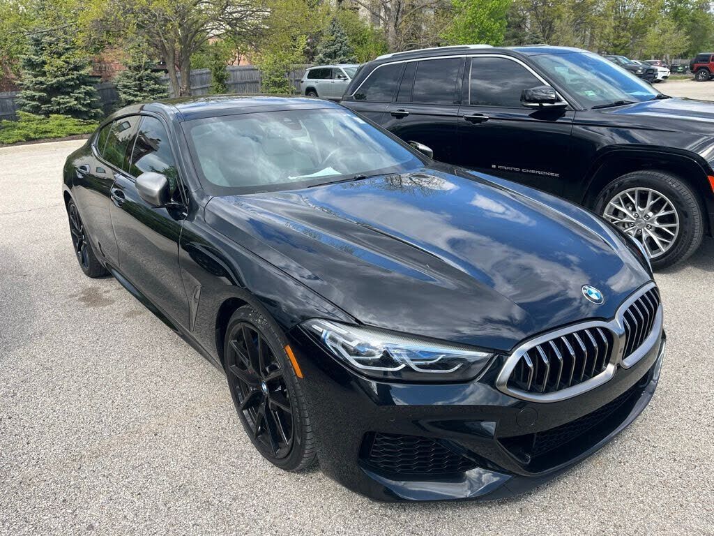 2021 BMW M8