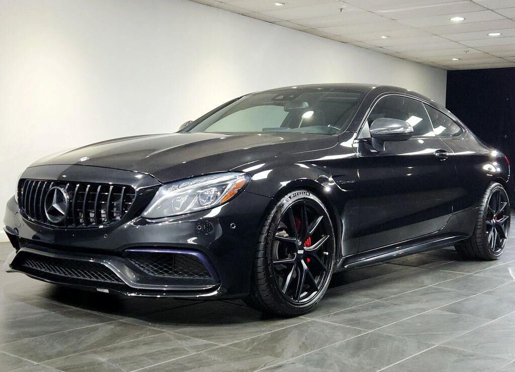 2017 MERCEDES-BENZ C-Class