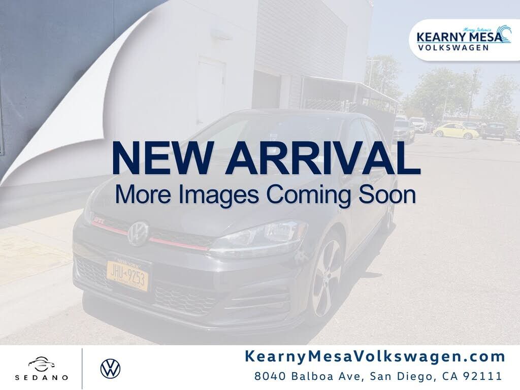2019 VOLKSWAGEN Golf GTI