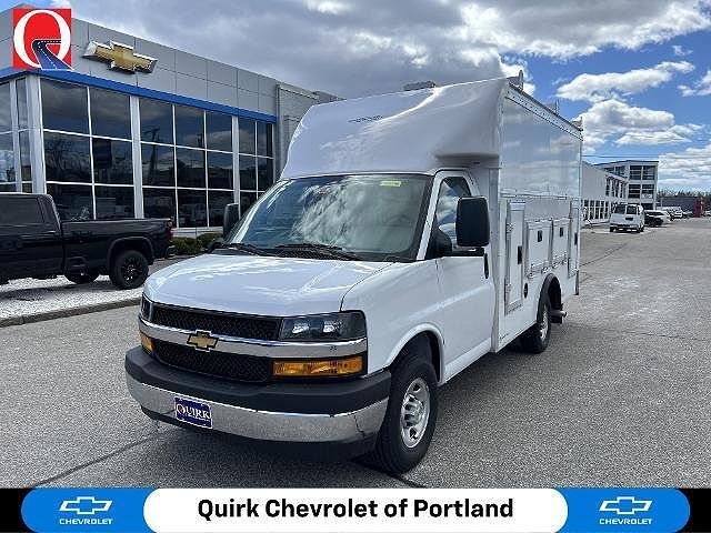 2026 CHEVROLET Express