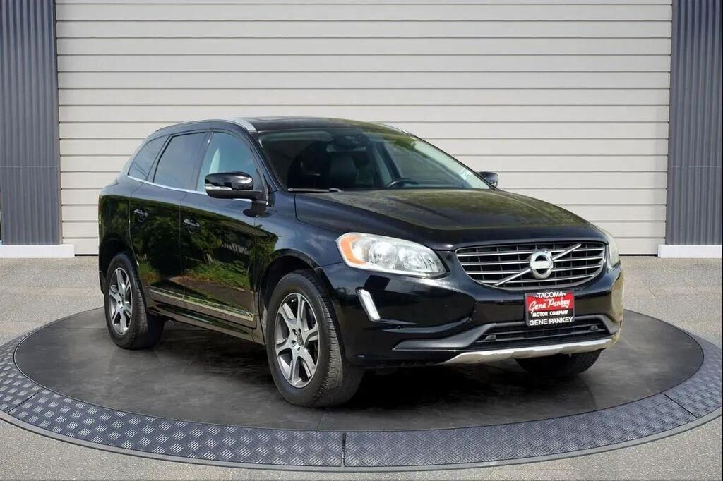 2015 VOLVO XC60