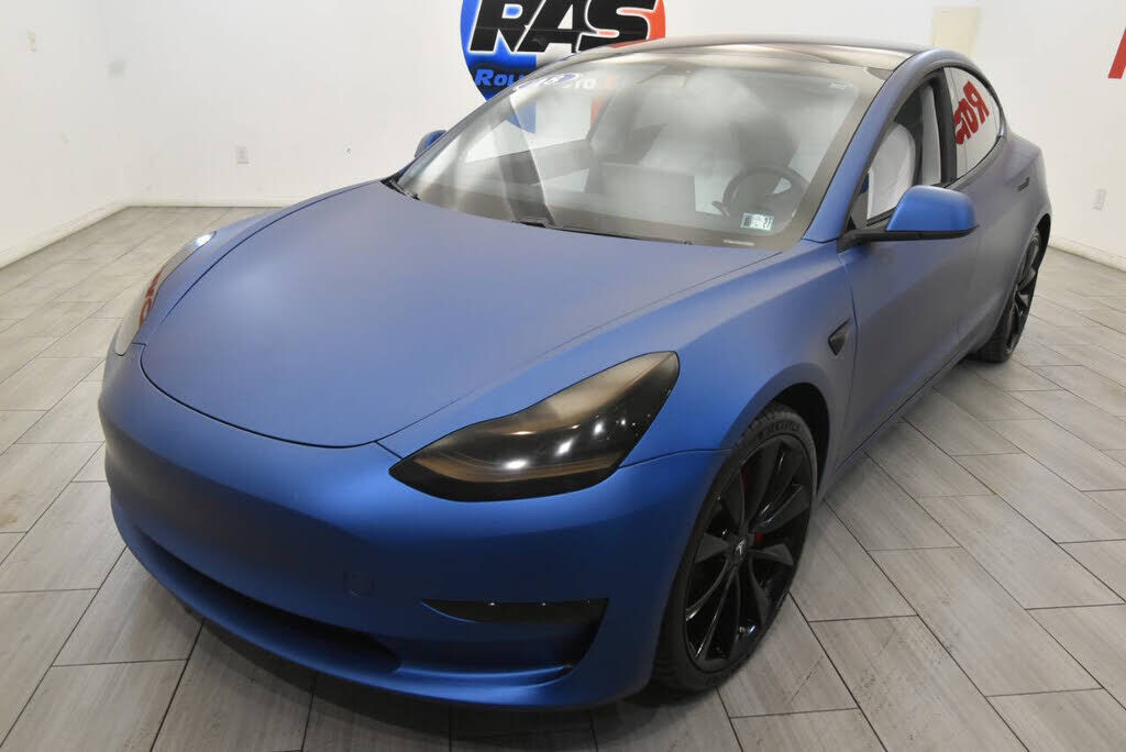 2018 TESLA Model 3