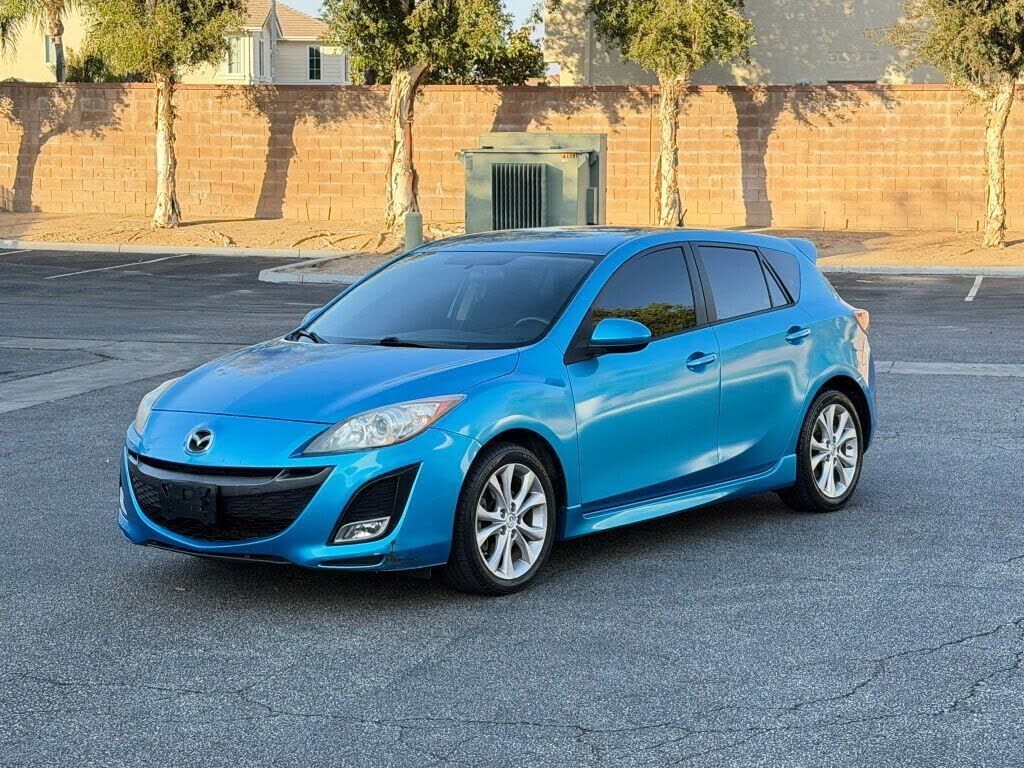 2010 MAZDA Mazda3