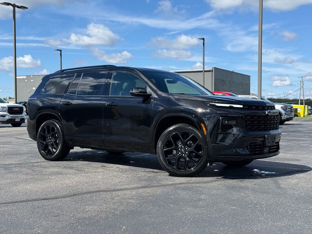 2024 CHEVROLET Traverse