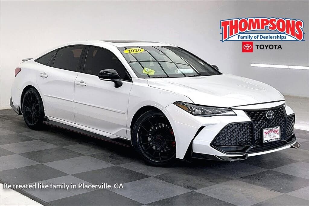 2020 TOYOTA Avalon