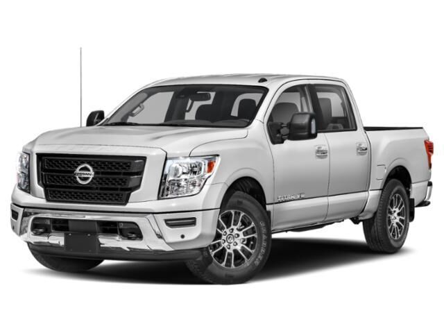2020 NISSAN Titan