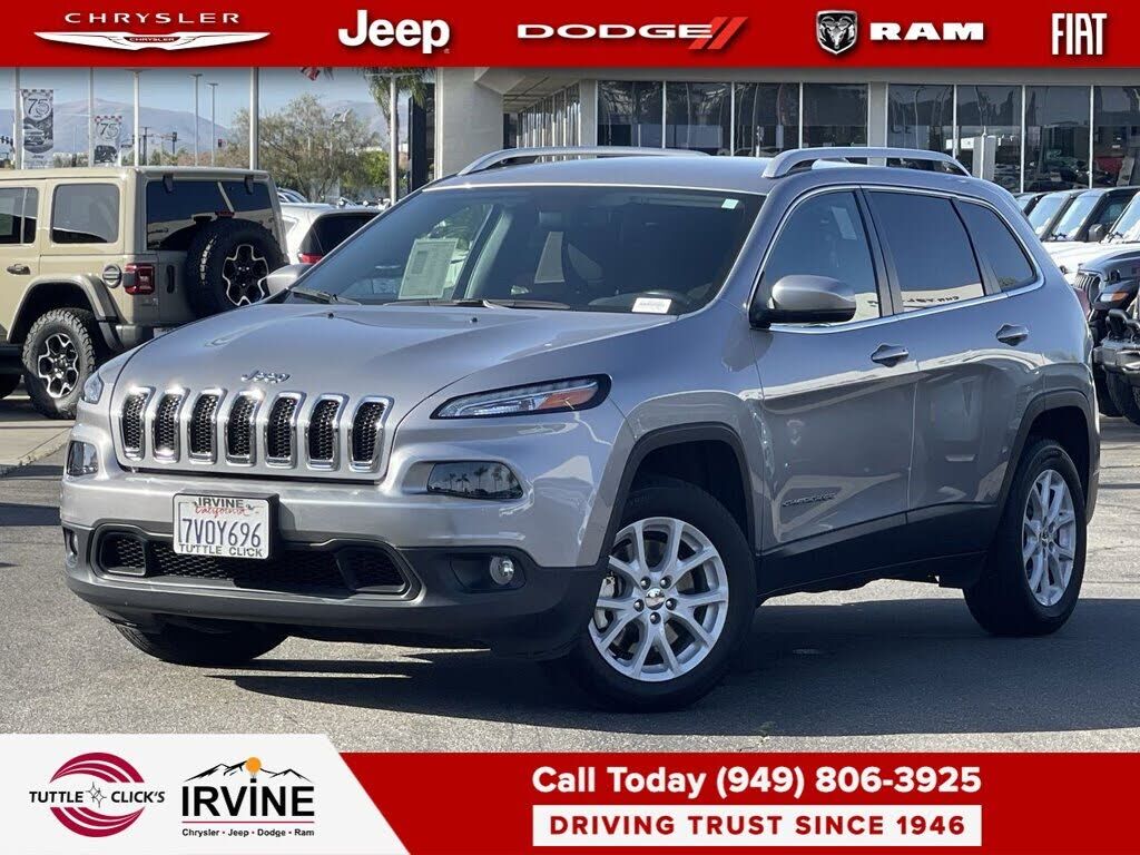 2017 JEEP Cherokee