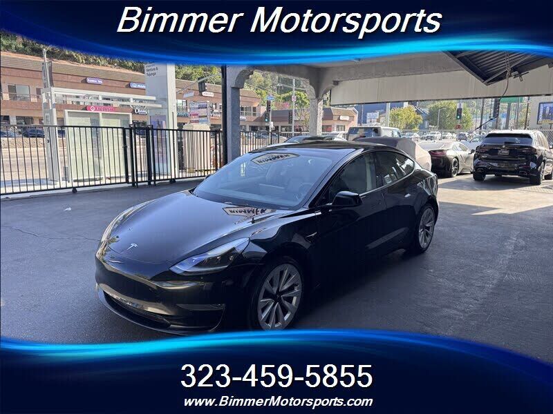 2022 TESLA Model 3