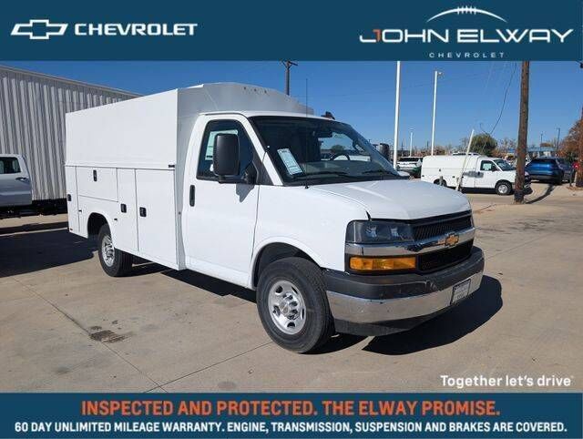 2025 CHEVROLET Express