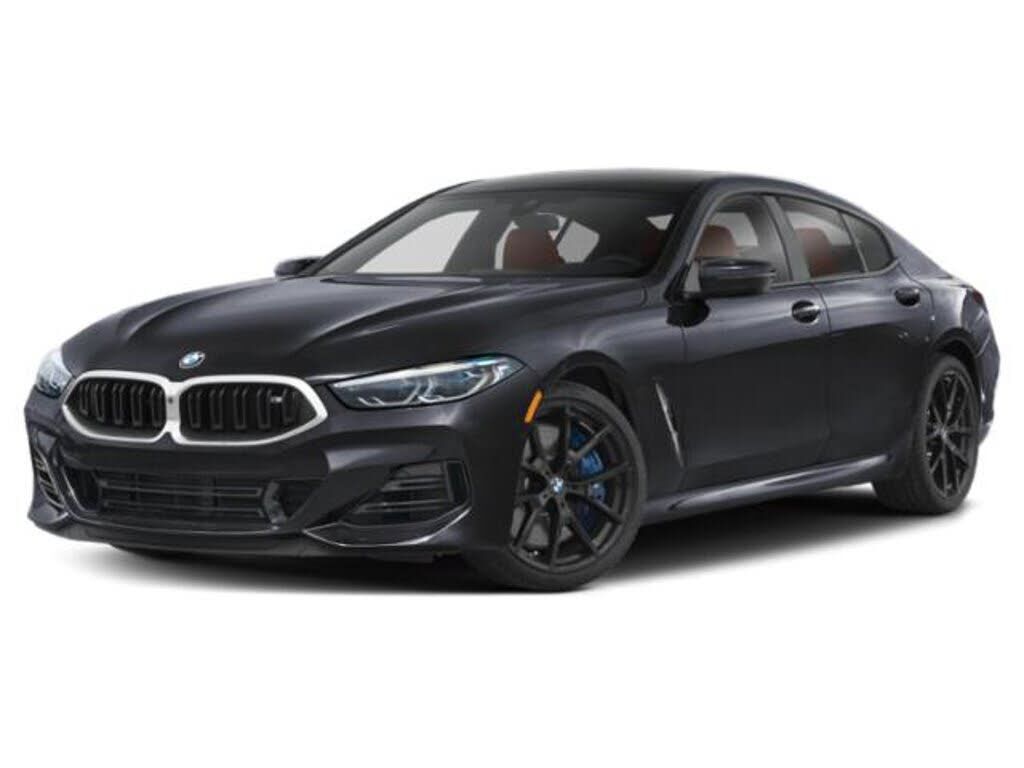 2023 BMW M8