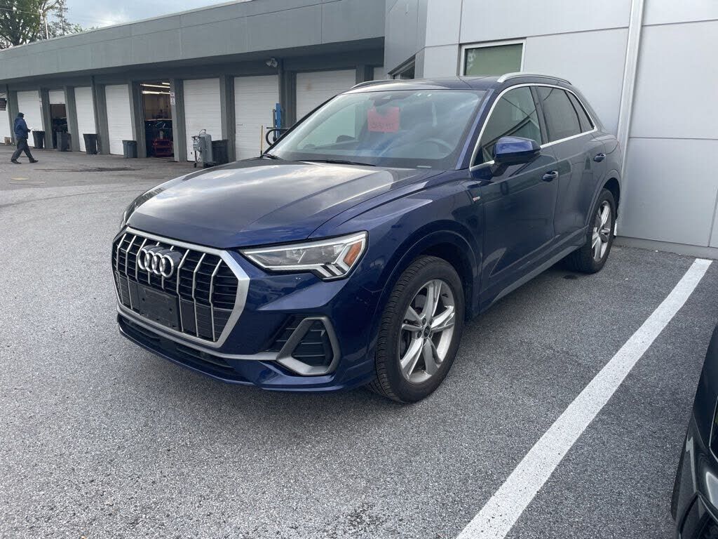 2023 AUDI Q3