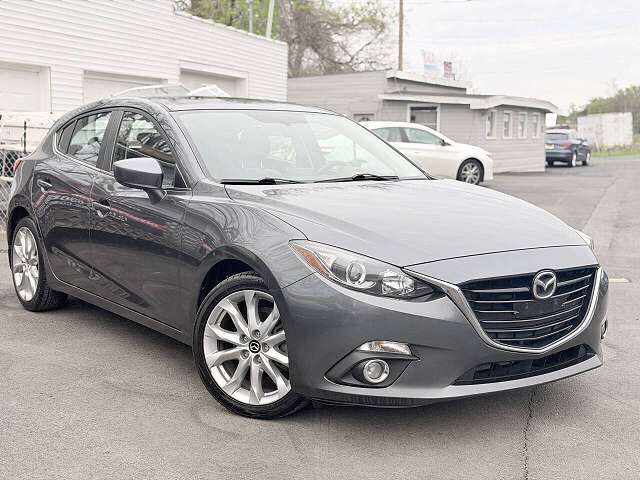 2015 MAZDA Mazda3