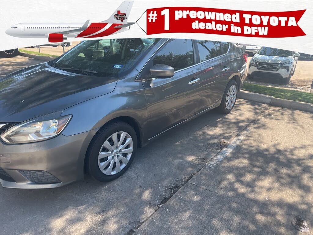 2016 NISSAN Sentra