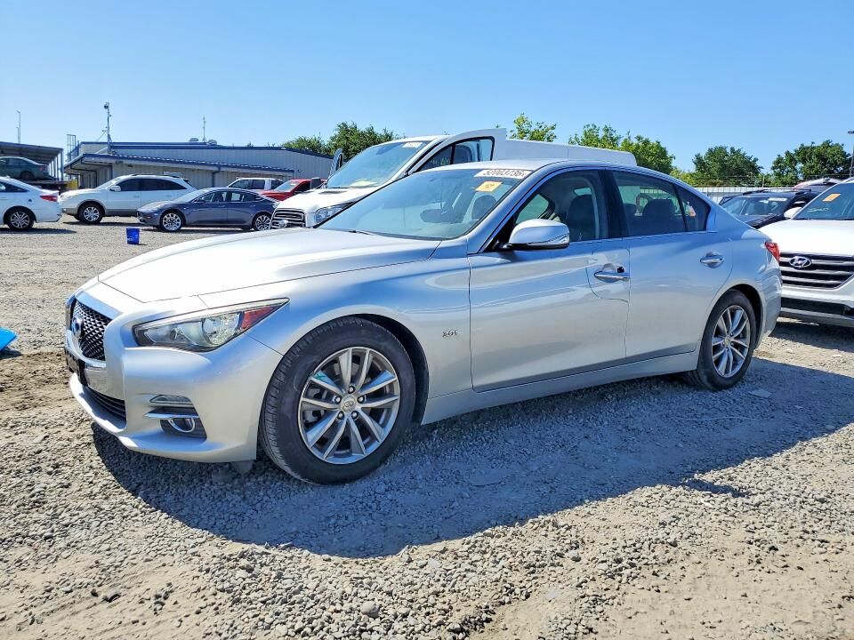 2017 INFINITI Q50