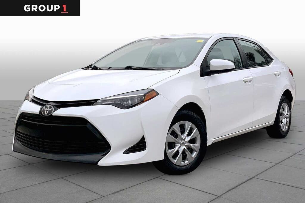 2017 TOYOTA Corolla