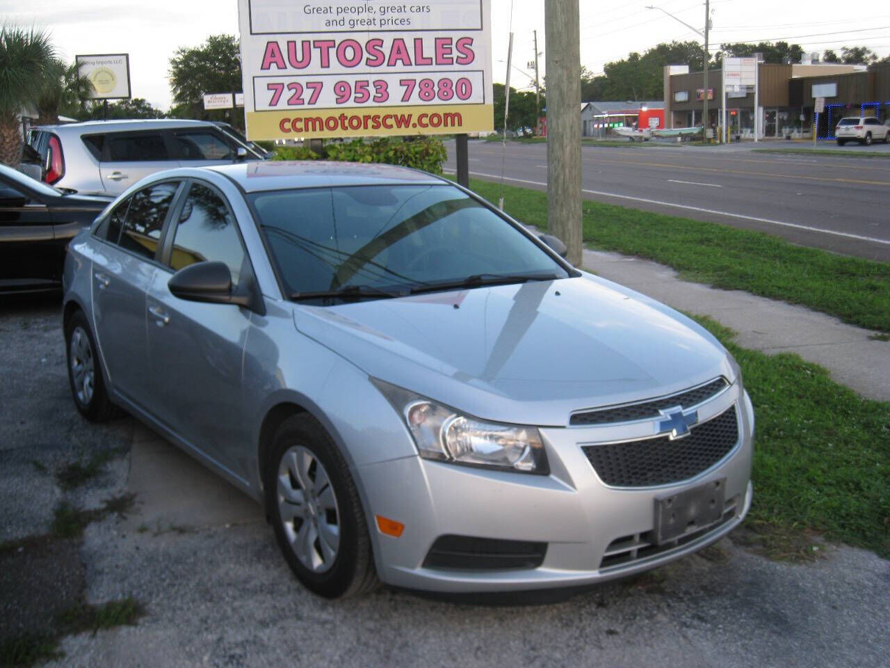 2013 CHEVROLET Cruze