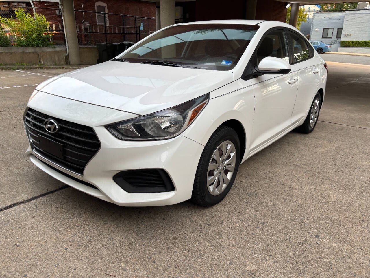 2018 HYUNDAI Accent