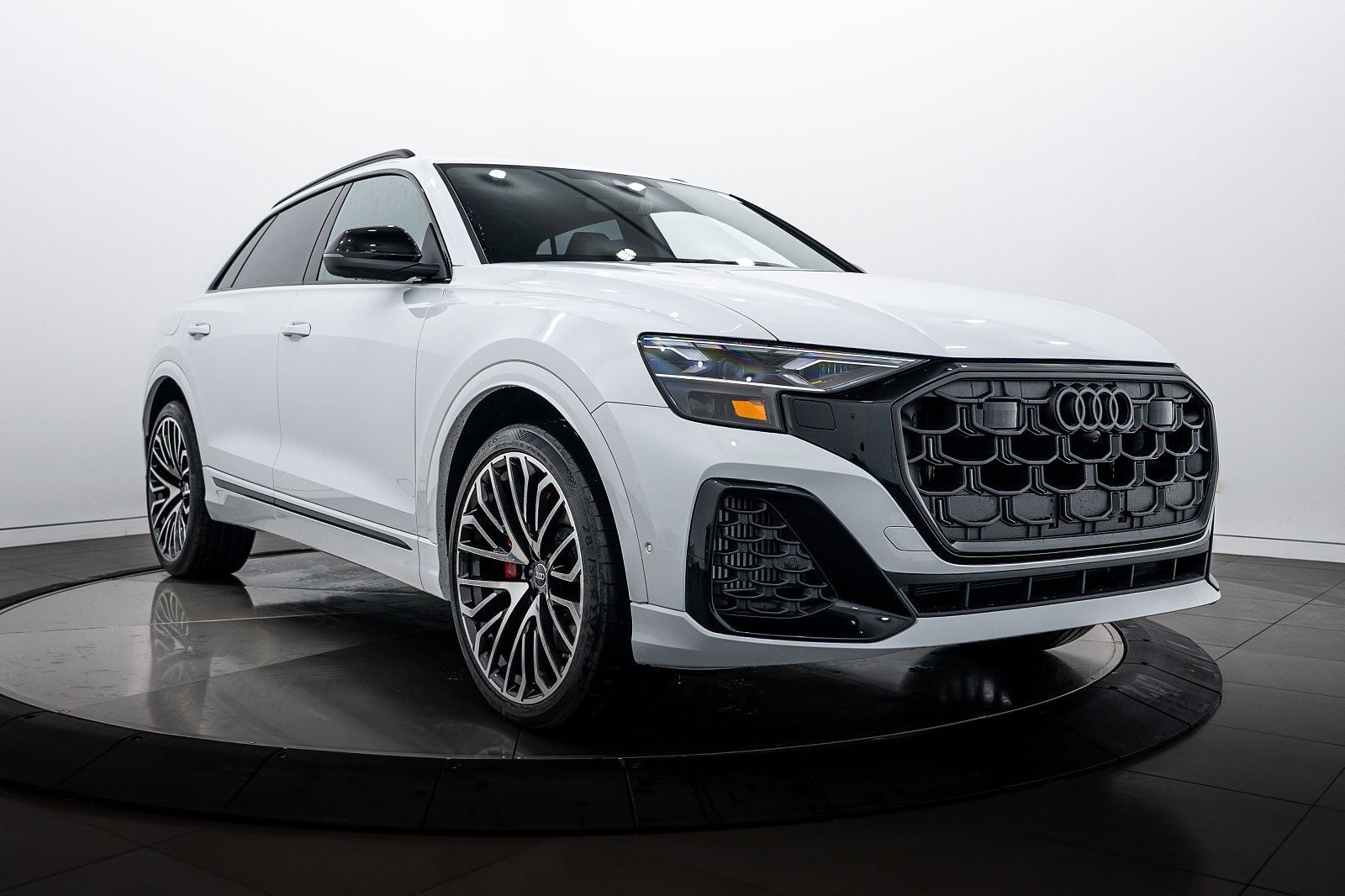 2026 Audi SQ8