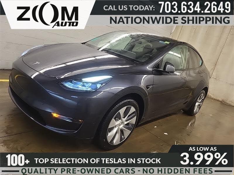 2024 TESLA Model Y