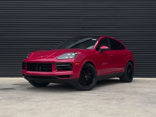 2026 PORSCHE Cayenne