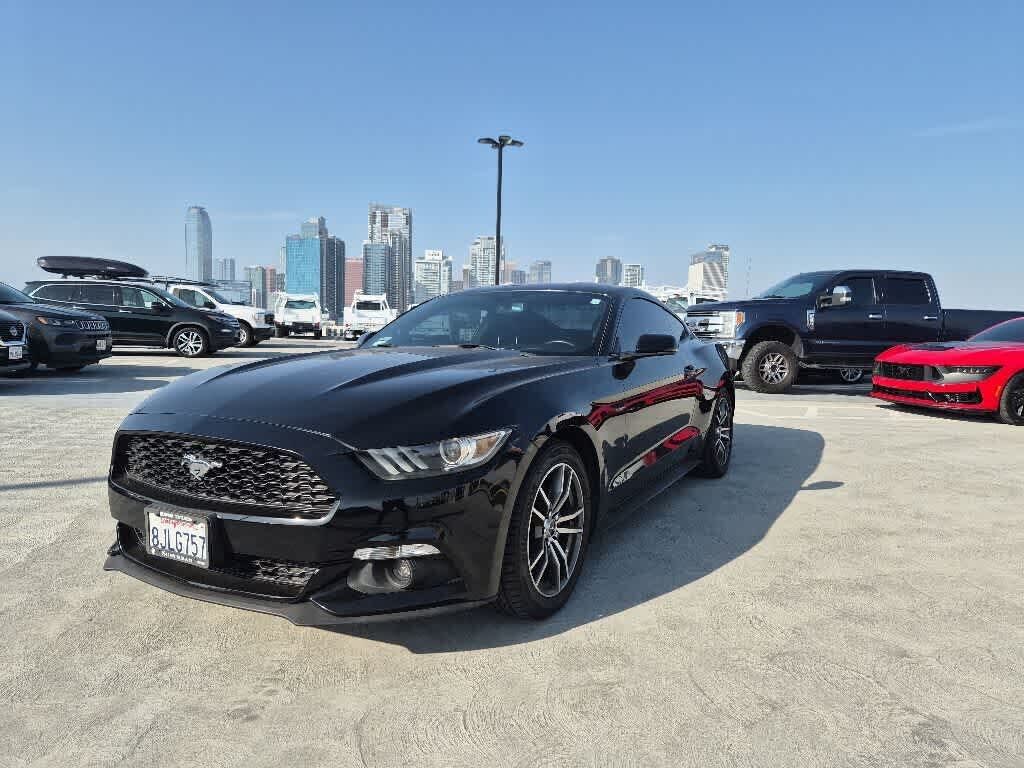 2016 FORD Mustang