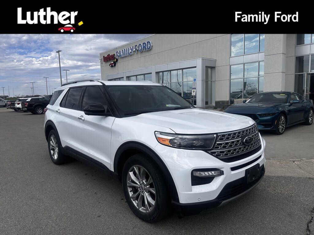 2021 FORD Explorer