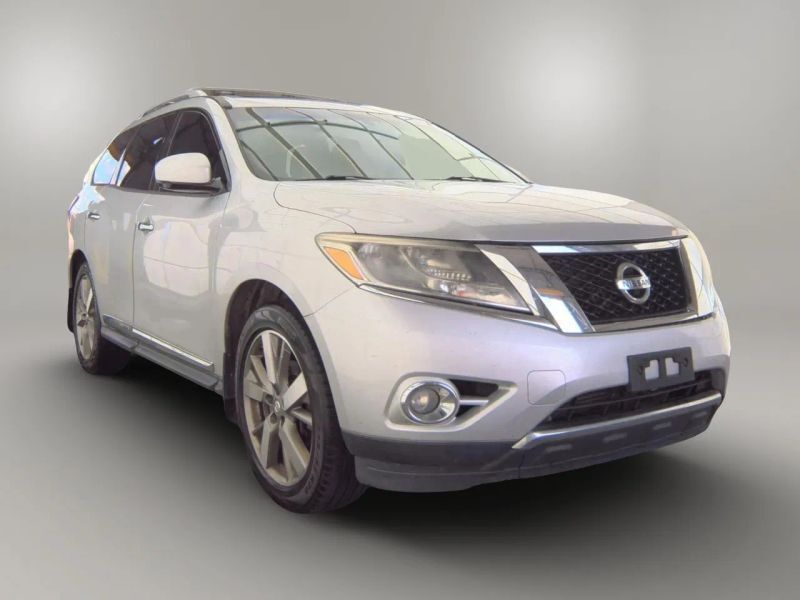 2015 NISSAN Pathfinder