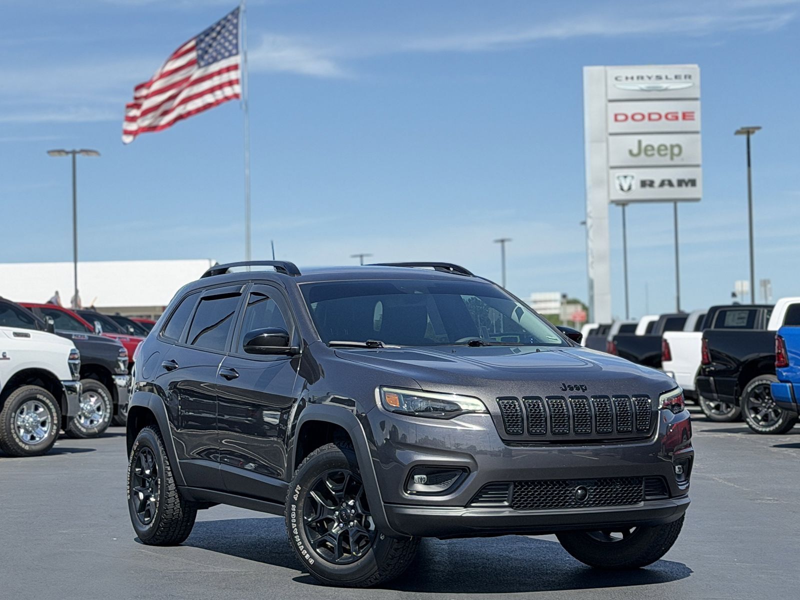 2022 JEEP Cherokee