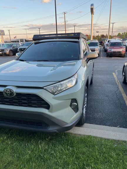 2019 TOYOTA RAV4