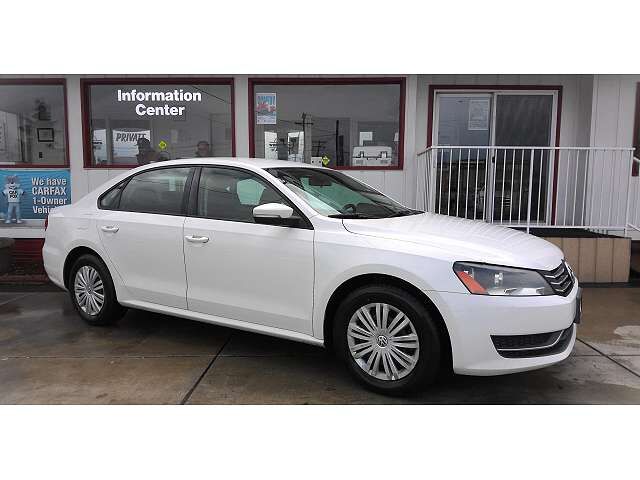 2014 VOLKSWAGEN Passat