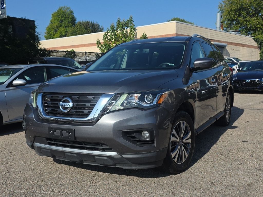 2020 NISSAN Pathfinder