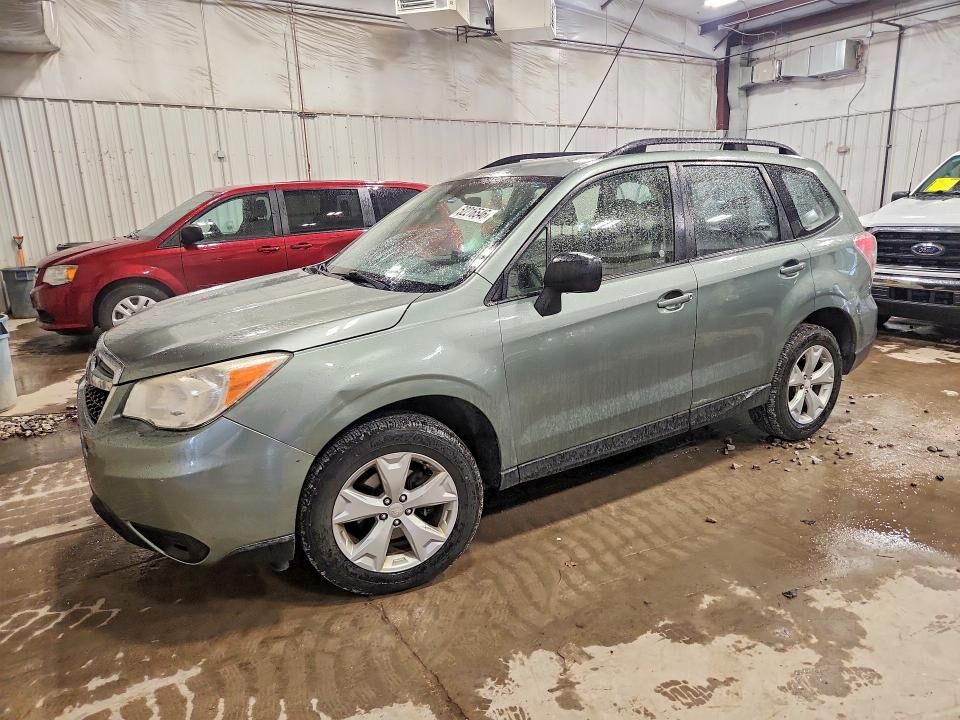 2015 SUBARU Forester