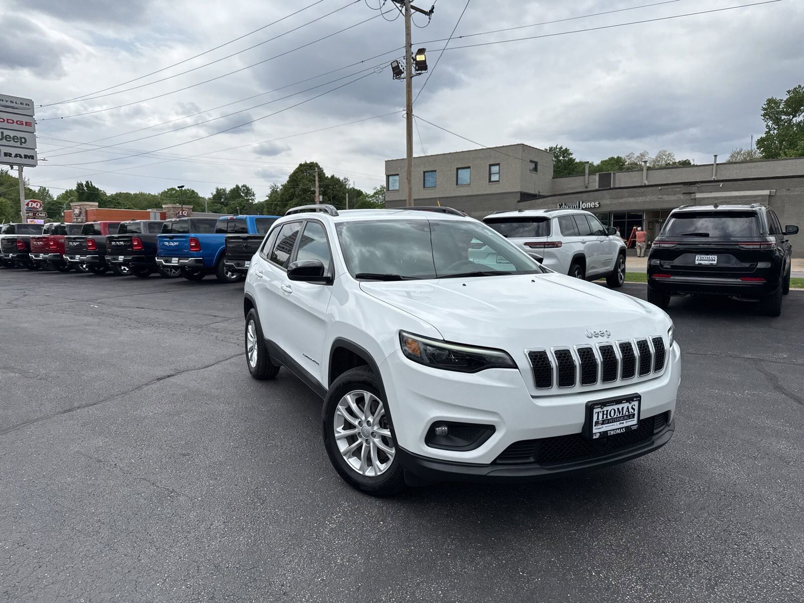 2022 JEEP Cherokee