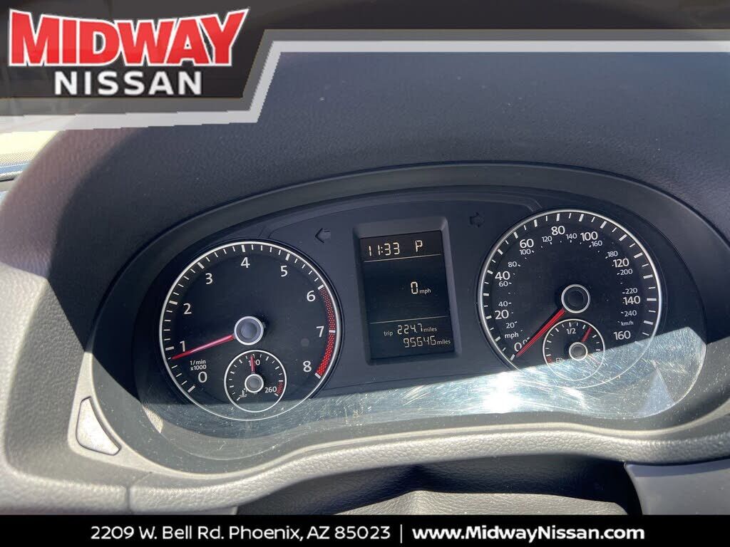 2015 VOLKSWAGEN Passat