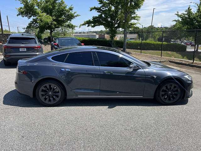 2019 TESLA Model S
