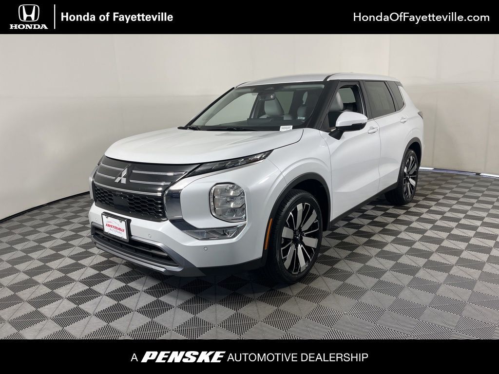 2025 MITSUBISHI Outlander