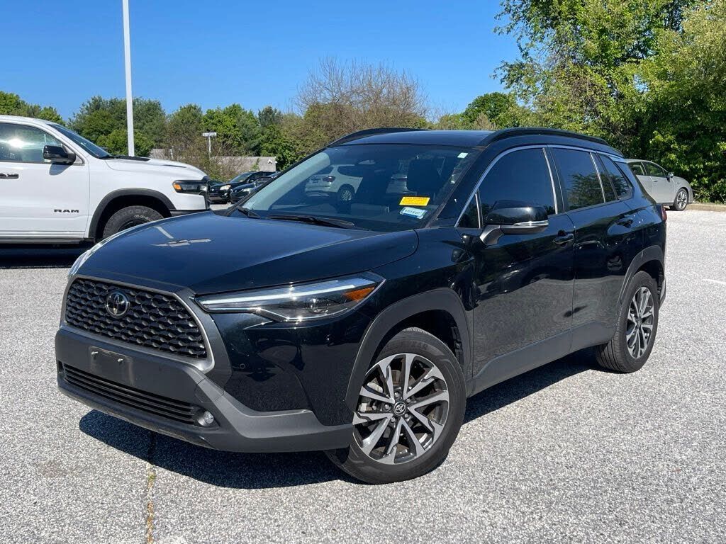 2024 TOYOTA COROLLA
