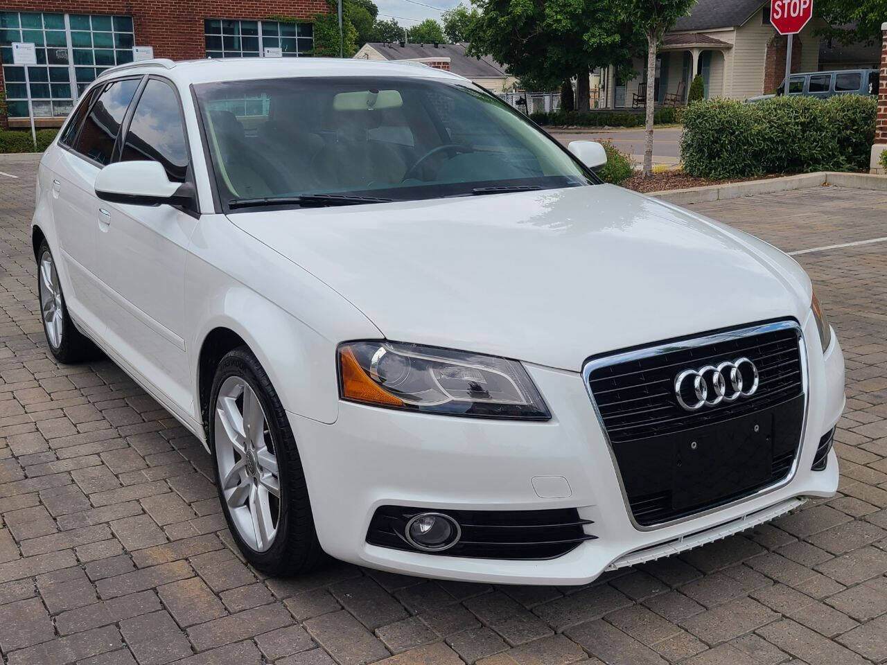 2011 AUDI A3