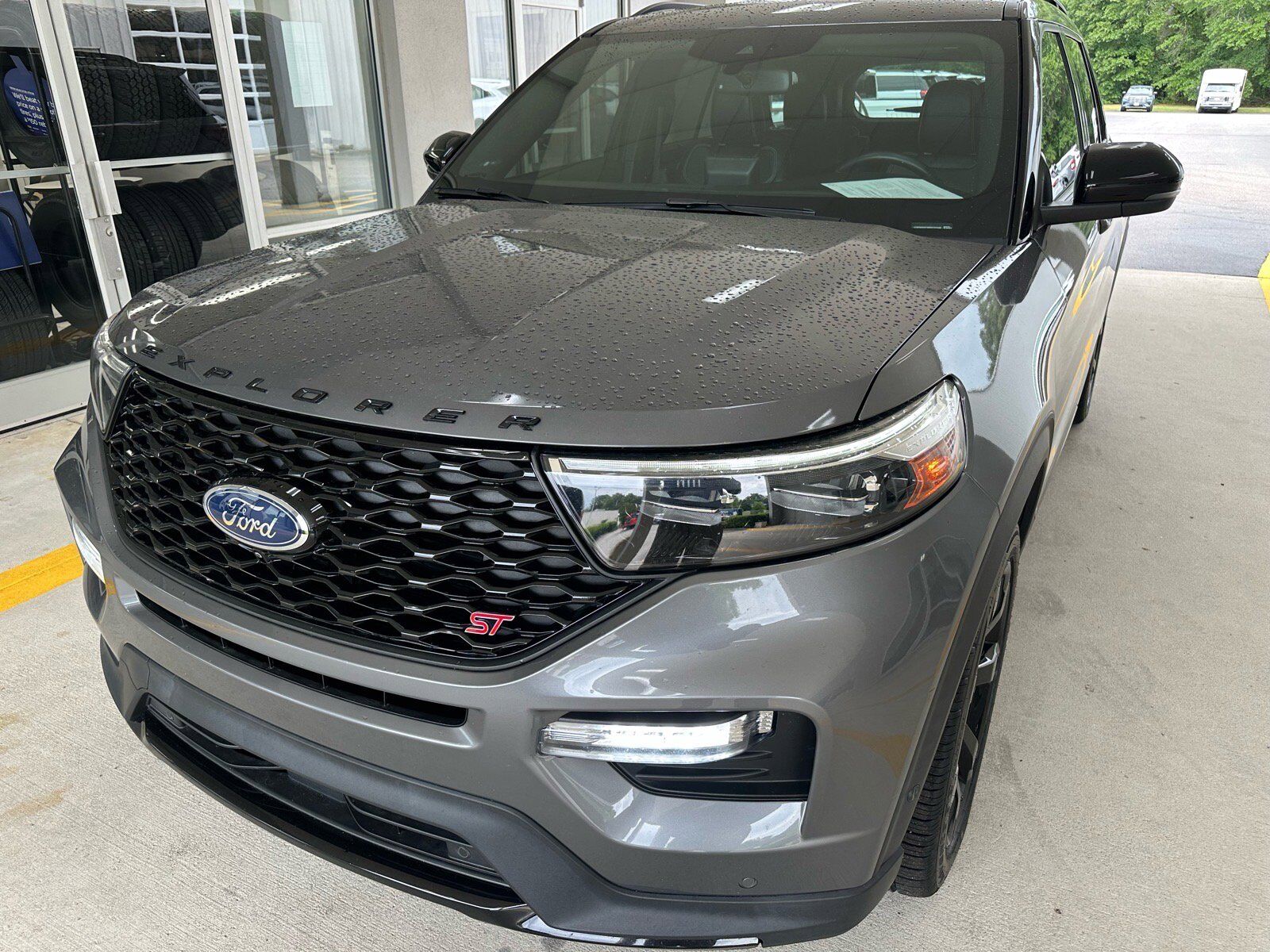 2021 FORD Explorer