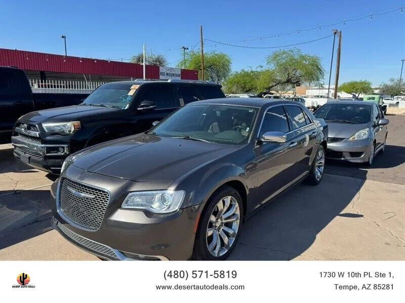 2019 CHRYSLER 300