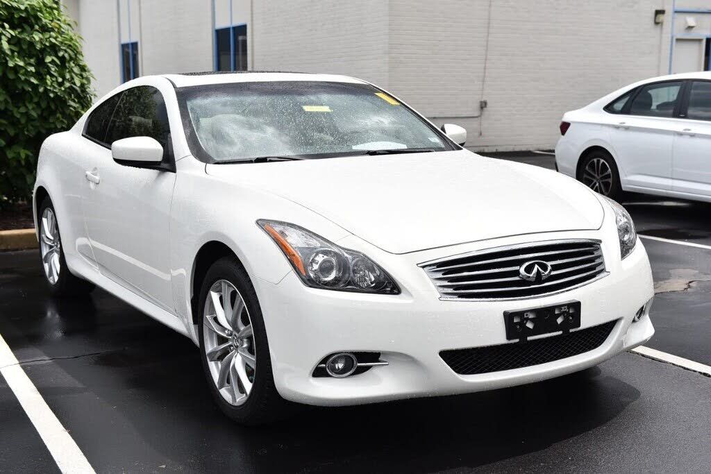 2012 INFINITI G37