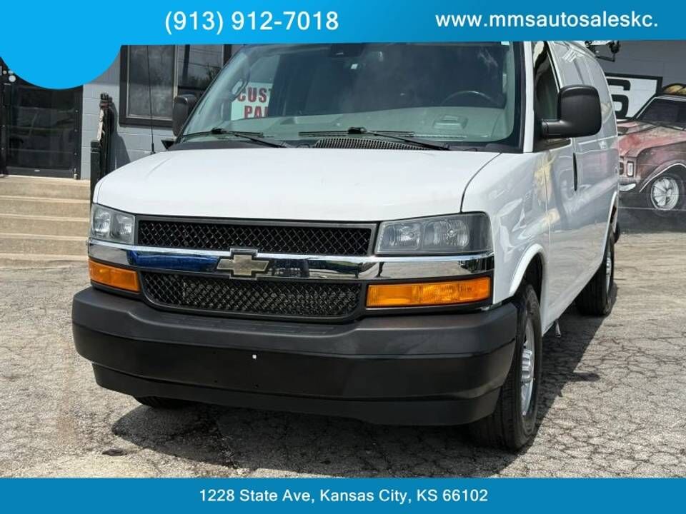 2019 CHEVROLET Express