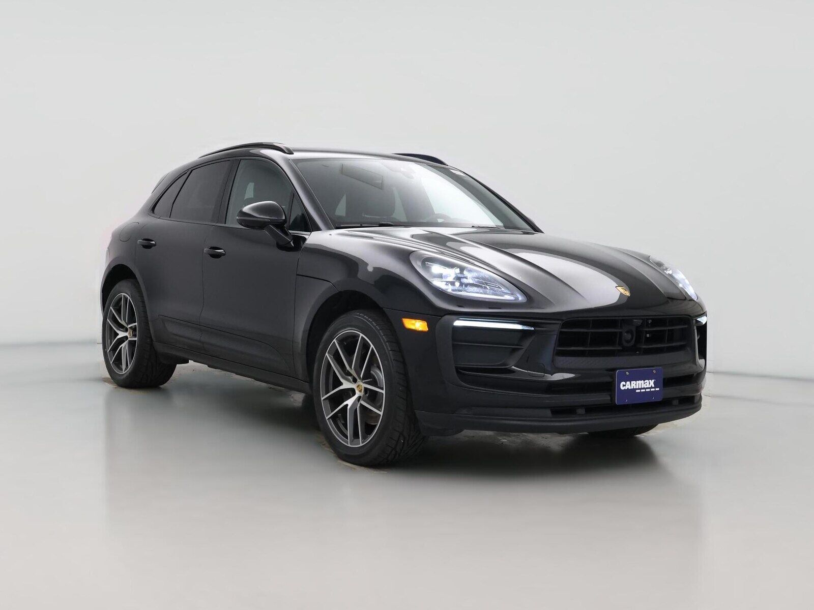 2022 PORSCHE Macan