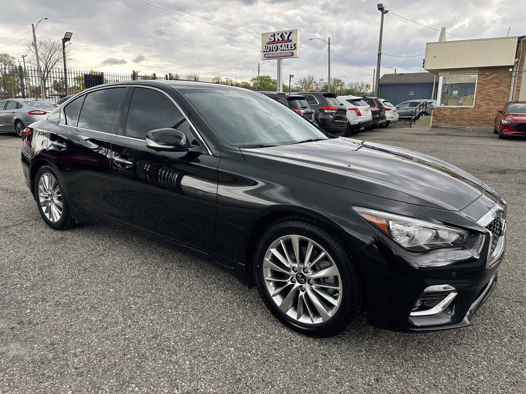 2021 INFINITI Q50