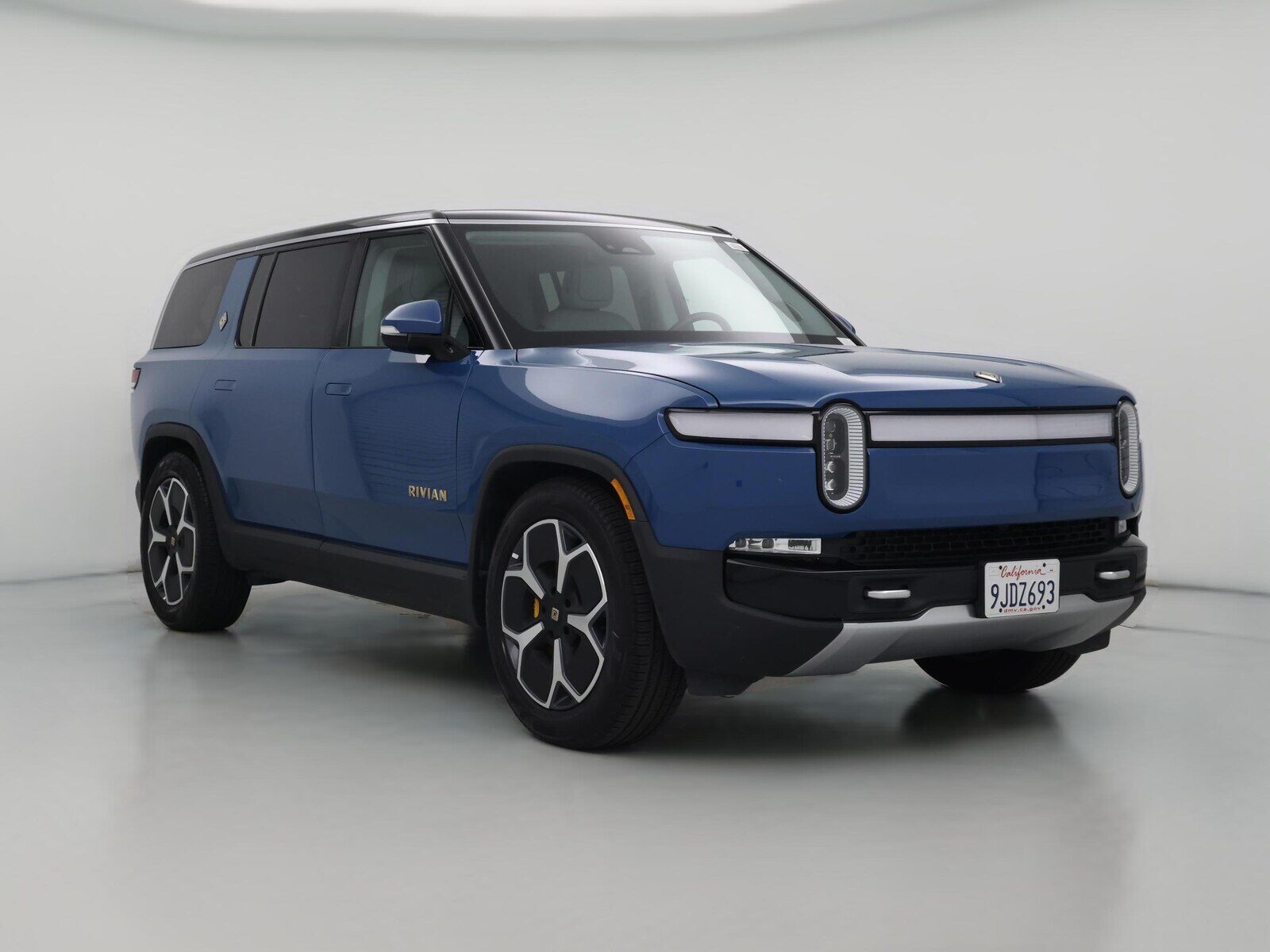 2023 RIVIAN R1S