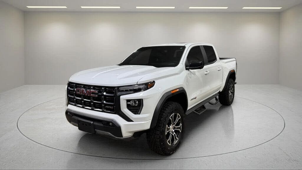 2024 GMC Canyon