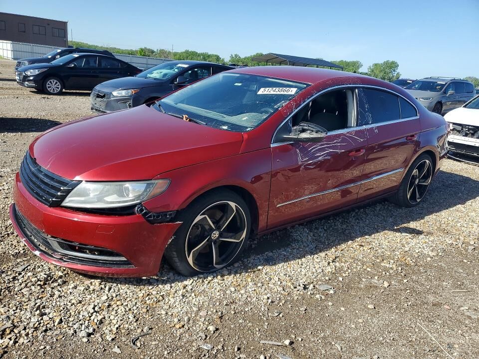 2013 VOLKSWAGEN Passat
