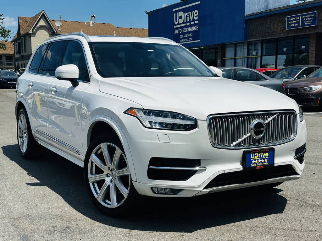 2018 VOLVO XC90