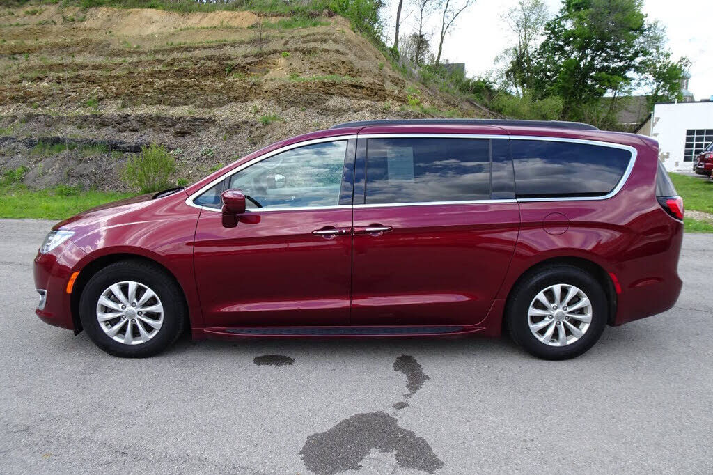 2018 CHRYSLER Pacifica
